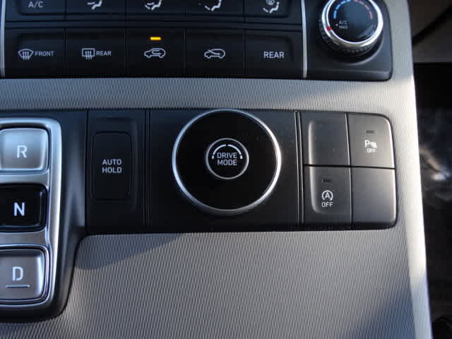 Used 2022 Hyundai Palisade SE image 30