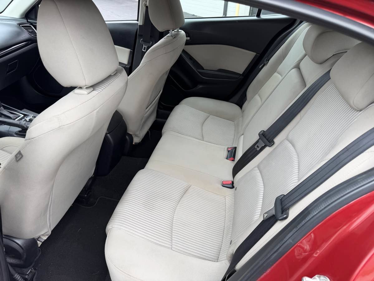 Used 2015 MAZDA MAZDA3 i Touring FWD image 13