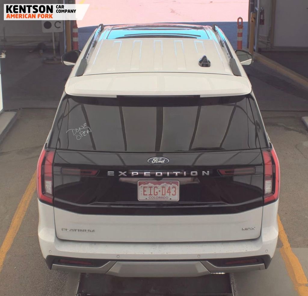 Used 2025 Ford Expedition Max Platinum image 12