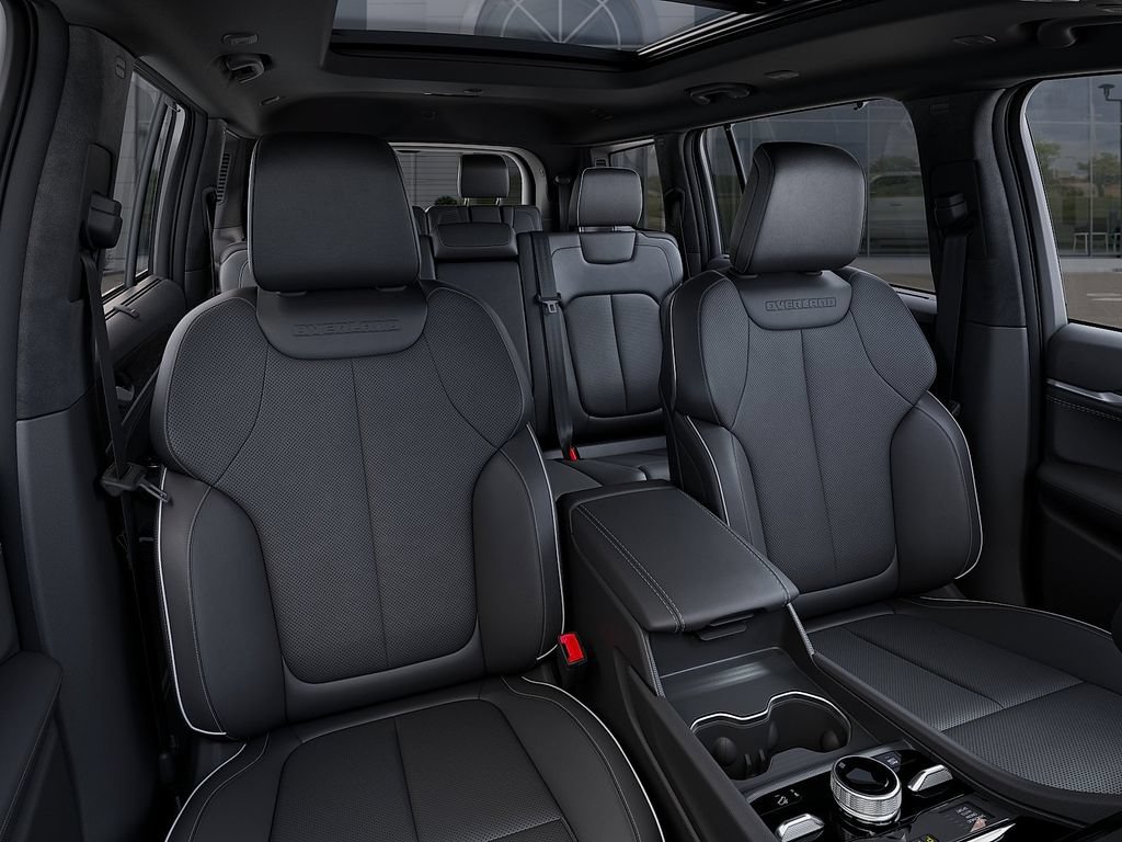 New 2025 Jeep Grand Cherokee L Overland w/ Advanced Protech Group III AWD/4WD image 16