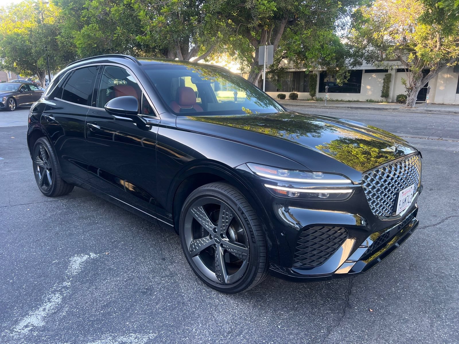 Used 2023 Genesis GV70 2.5T w/ Sport Prestige Package AWD/4WD image 7