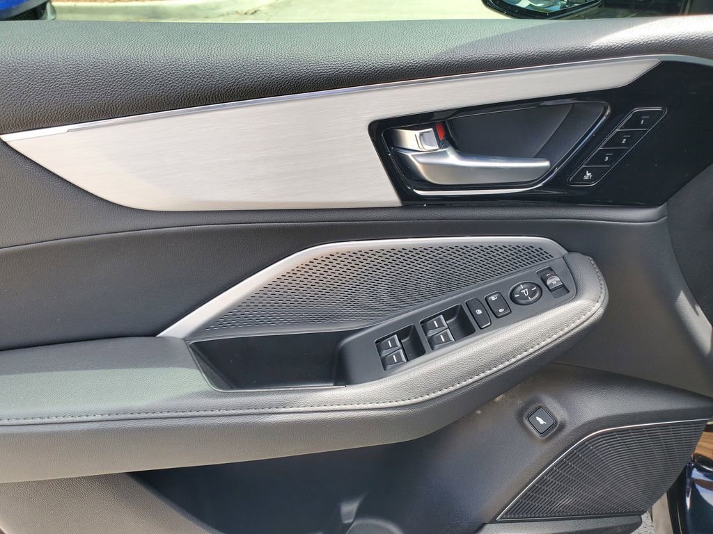 Certified 2025 Acura MDX FWD image 21