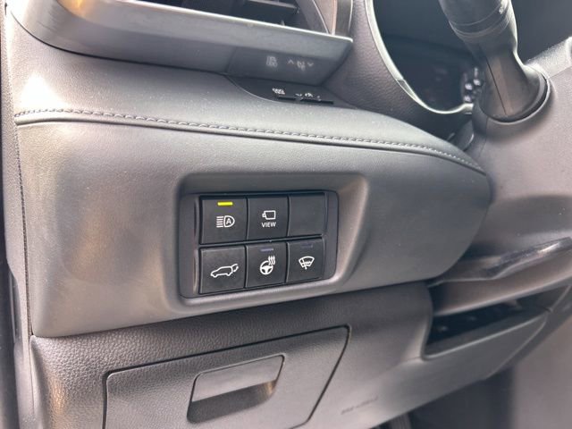 Used 2020 Toyota Highlander Limited image 35