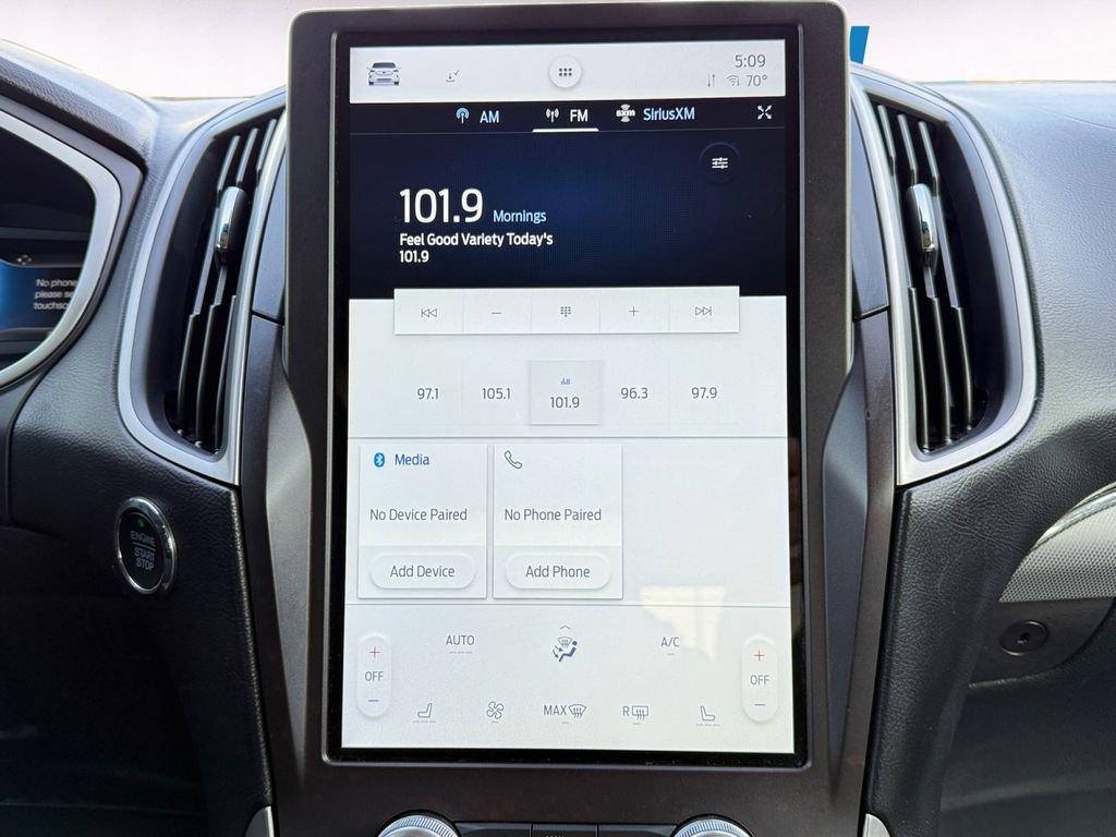 Used 2021 Ford Edge SEL image 14