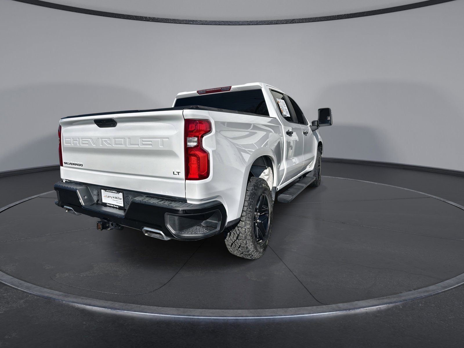 Used 2022 Chevrolet Silverado 1500 LT Trail Boss image 14