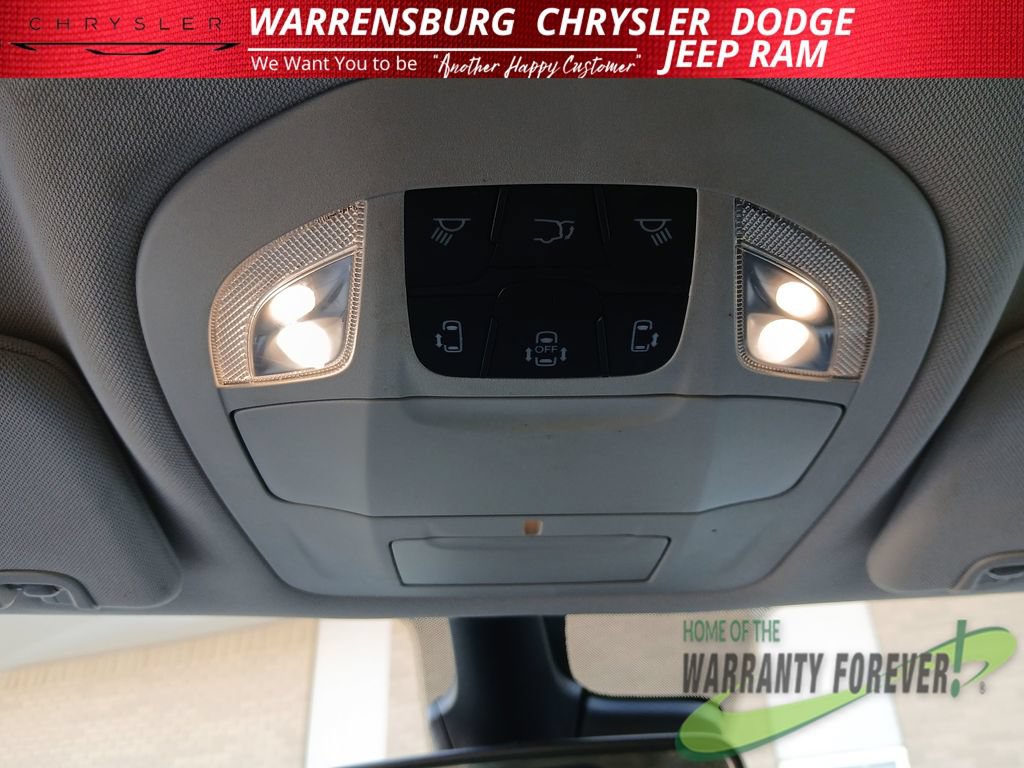 Used 2023 Chrysler Voyager LX FWD image 29