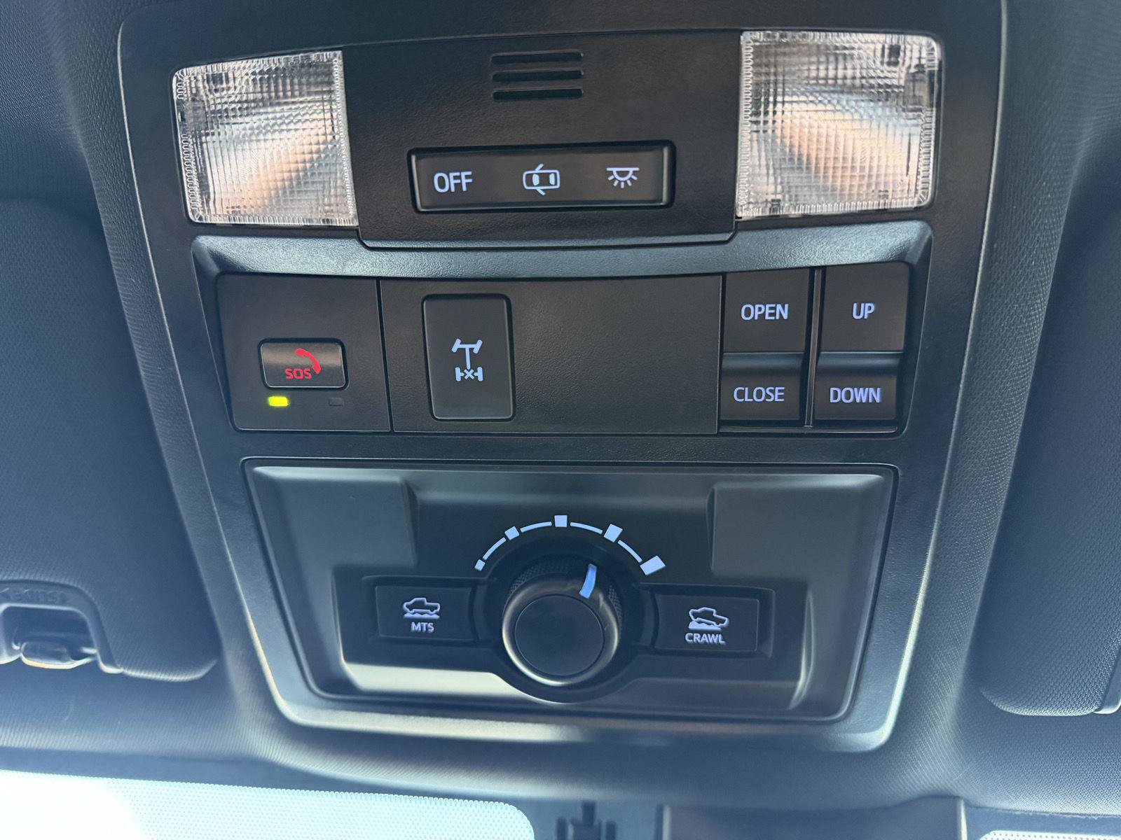 Used 2023 Toyota Tacoma TRD Off-Road w/ TRD Premium Off Road Package AWD/4WD image 34