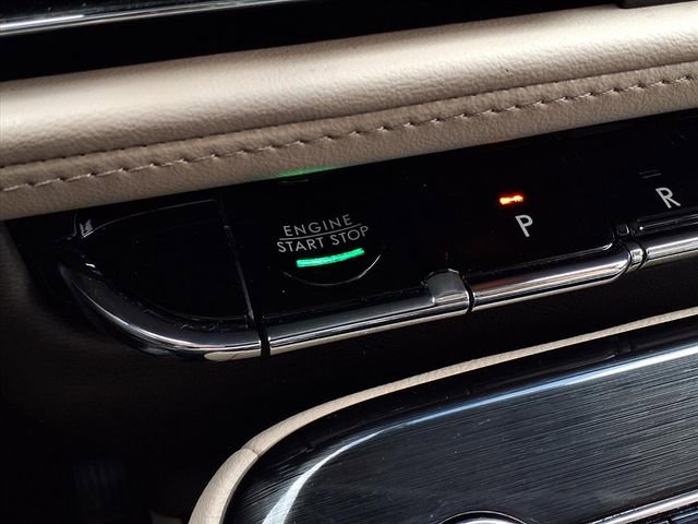 Certified 2023 Lincoln Nautilus Reserve image 14