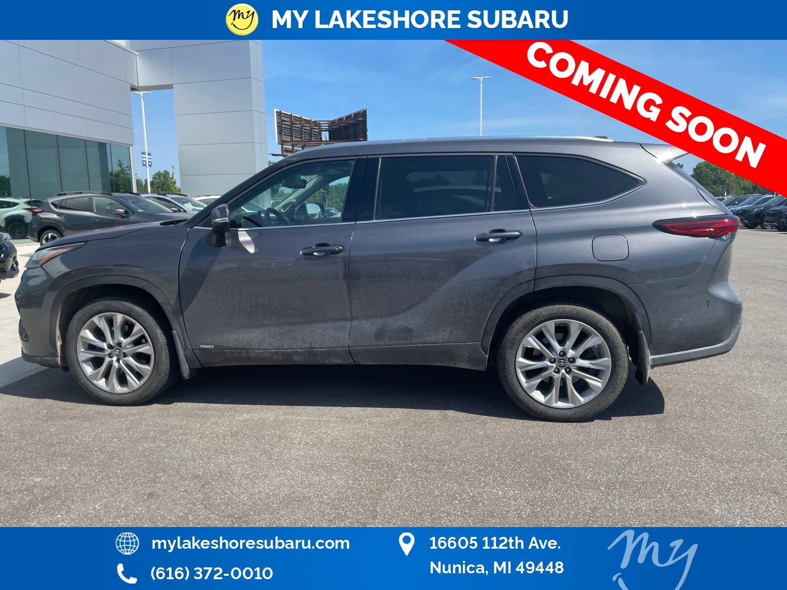 Used 2022 Toyota Highlander Limited AWD/4WD image 4