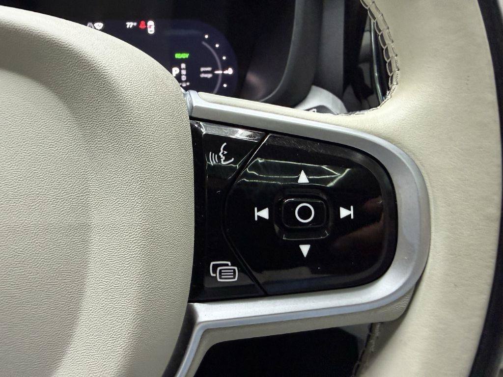 Used 2025 Volvo XC60 T8 Plus w/ Climate Package AWD/4WD image 15