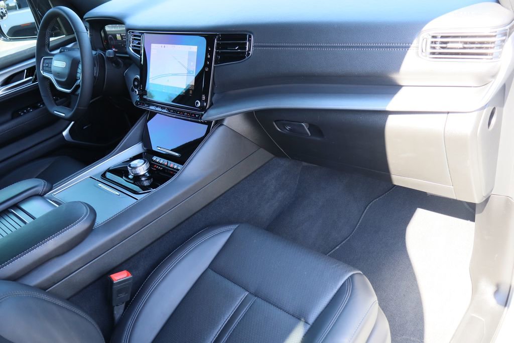 Used 2023 Jeep Wagoneer Series II image 34