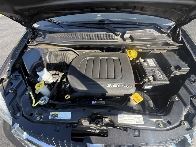 Used 2017 Dodge Grand Caravan SE image 15