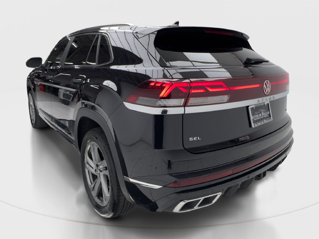 Used 2024 Volkswagen Atlas Cross Sport SEL R-Line AWD/4WD image 6