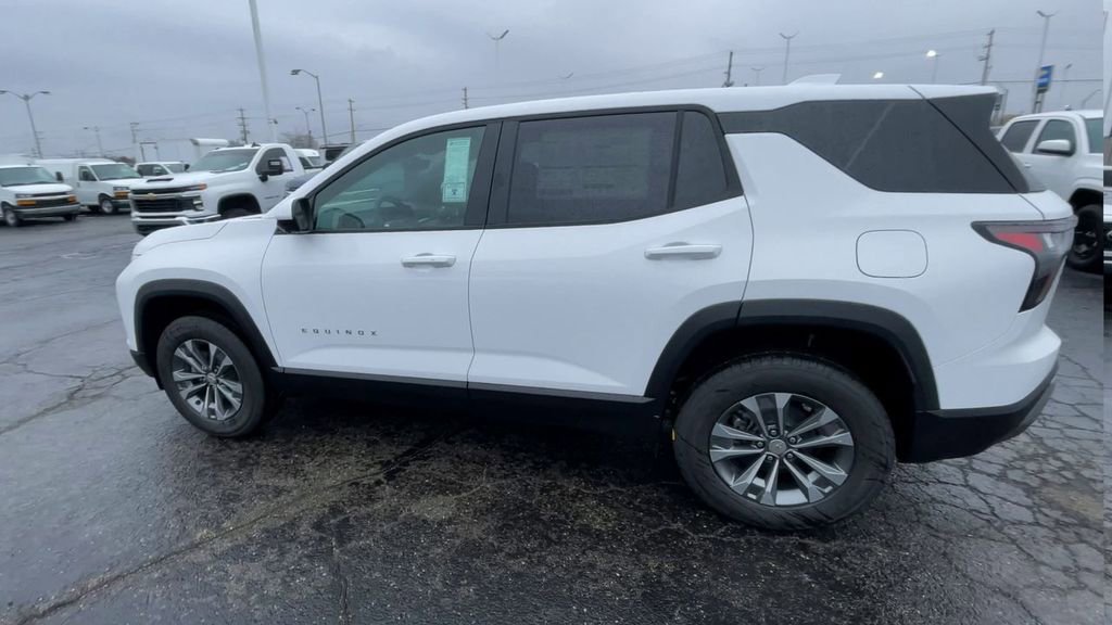 New 2026 Chevrolet Equinox LT w/ Safety and Technology Package image 7