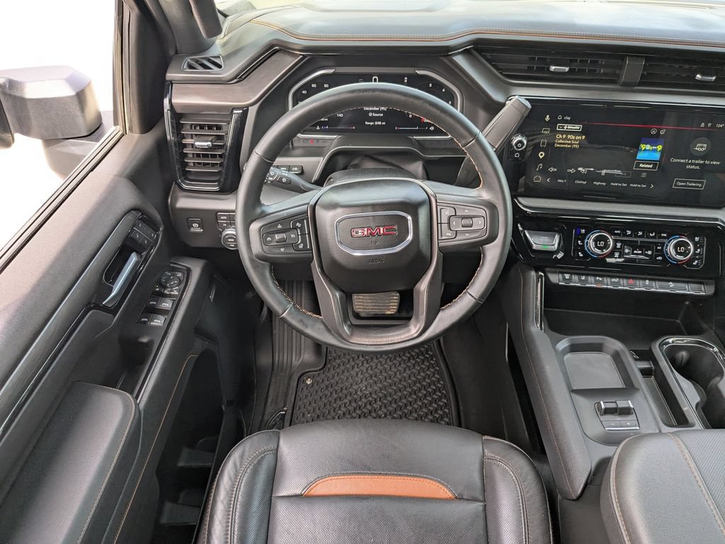 Used 2026 GMC Sierra 2500 AT4 w/ AT4 Premium Plus Package AWD/4WD image 15