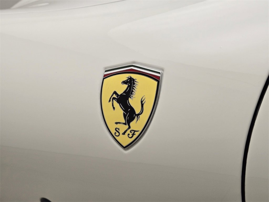 Used 2023 Ferrari Roma image 16