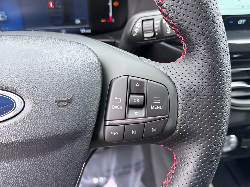 New 2026 Ford Escape ST-Line w/ Tech Pack #1 FWD image 16