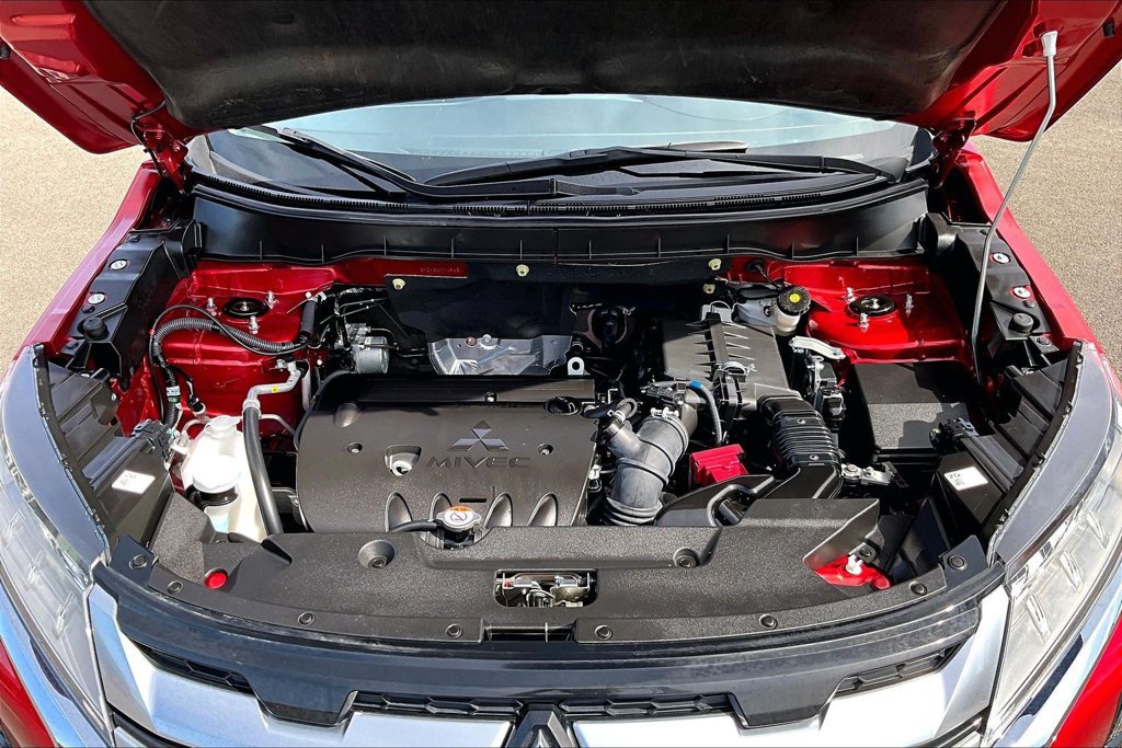 Used 2025 Mitsubishi Outlander Sport AWD image 10