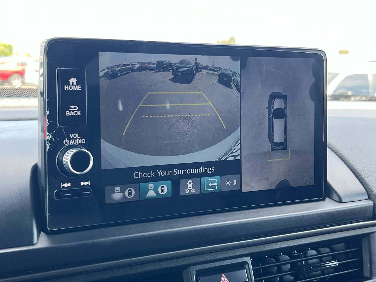 Used 2025 Honda Pilot TrailSport image 15