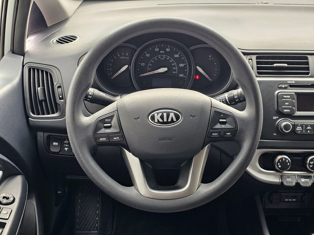 Used 2013 Kia Rio LX w/ PWR Pkg FWD image 19
