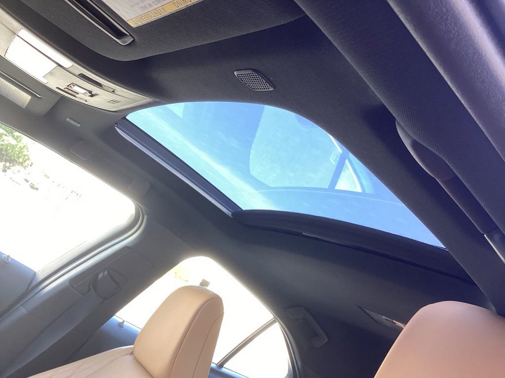 Used 2025 Lexus UX 300h AWD w/ Accessory Package (Z2) image 3