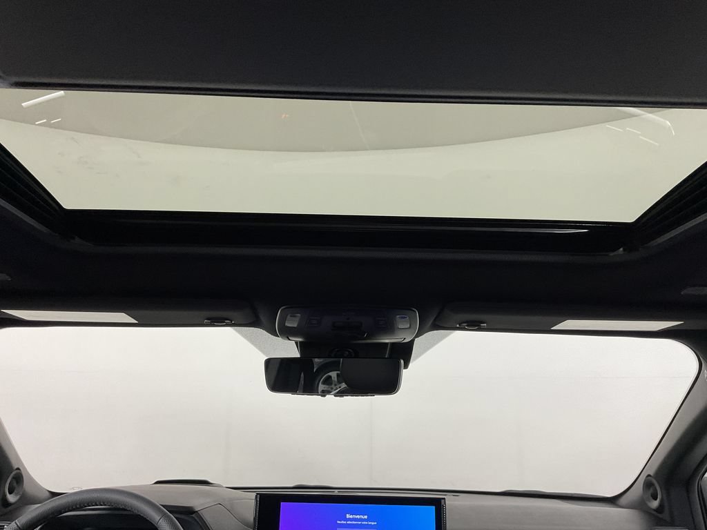 New 2026 Toyota Sienna Platinum AWD/4WD image 13