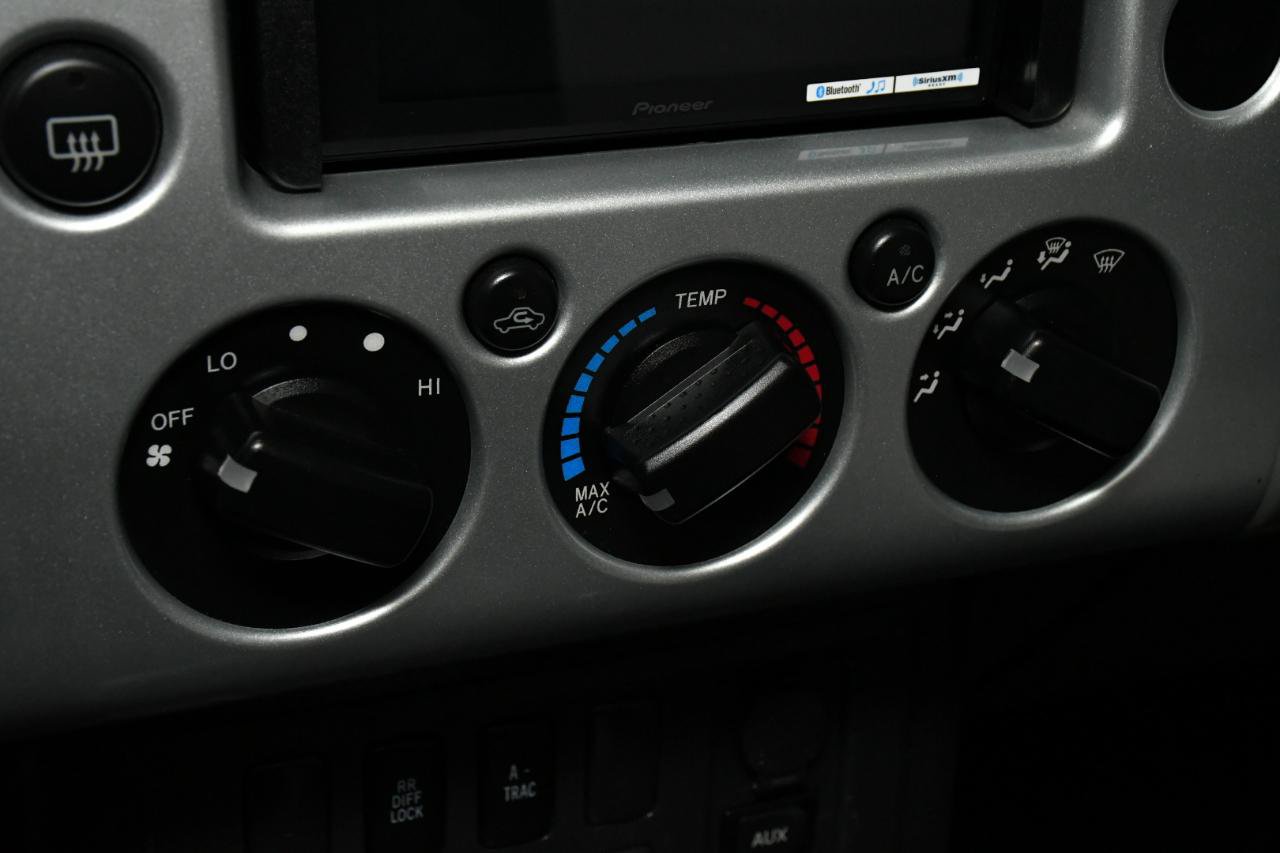 Used 2008 Toyota FJ Cruiser 4WD w/ Convenience Pkg image 27