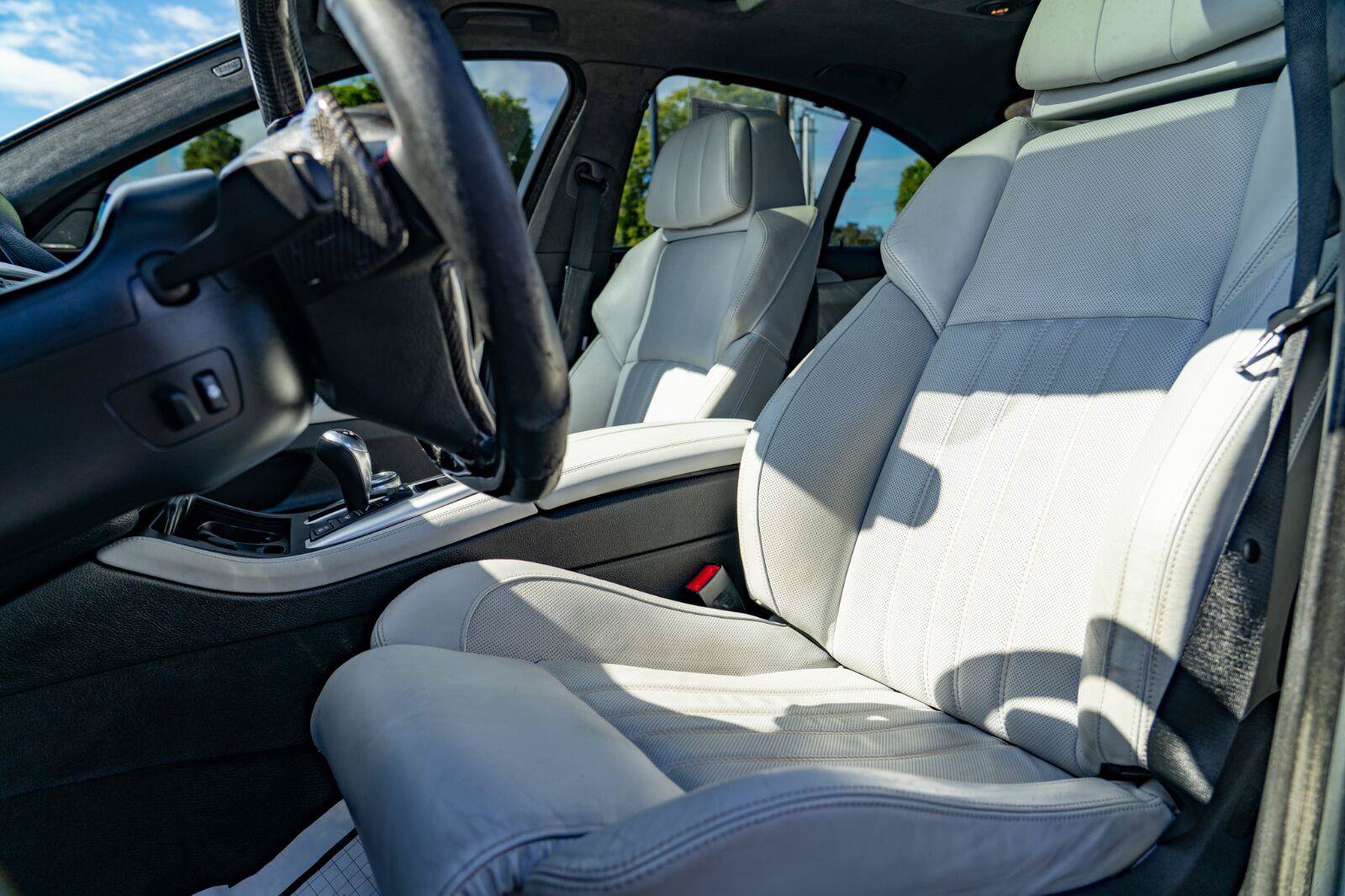 Used 2014 BMW M5 RWD image 22