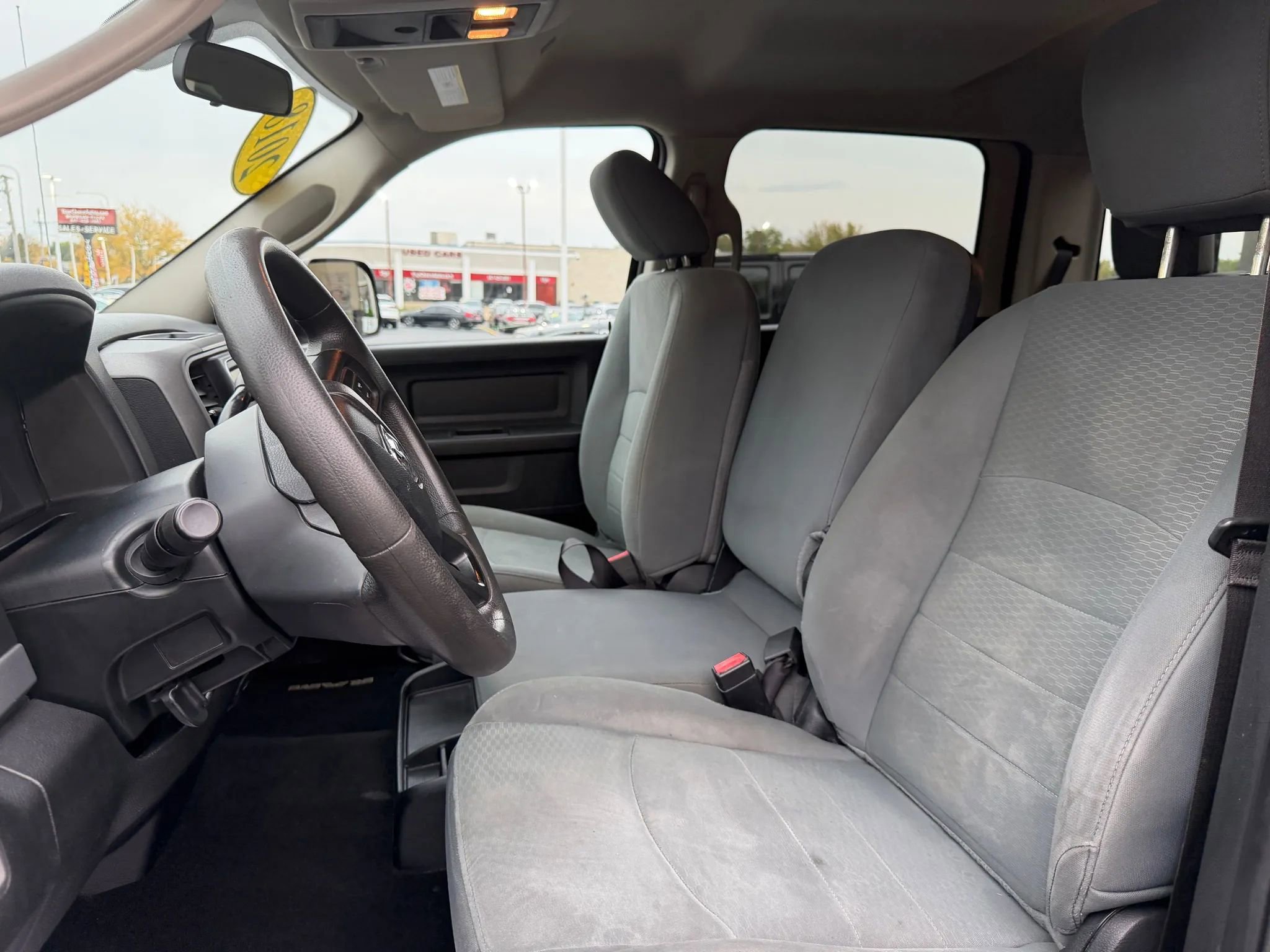 Used 2018 RAM 2500 Tradesman w/ Chrome Appearance Group image 15