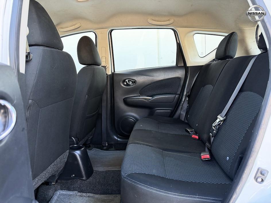 Used 2016 Nissan Versa Note SV FWD image 15