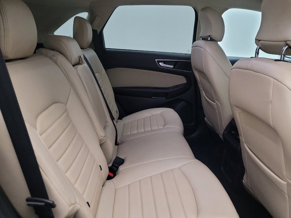 Used 2016 Ford Edge SEL AWD/4WD image 19