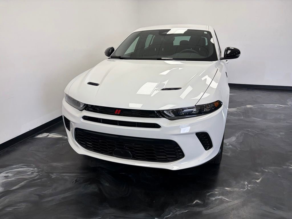 Used 2024 Dodge Hornet GT w/ GT Blacktop Package image 3