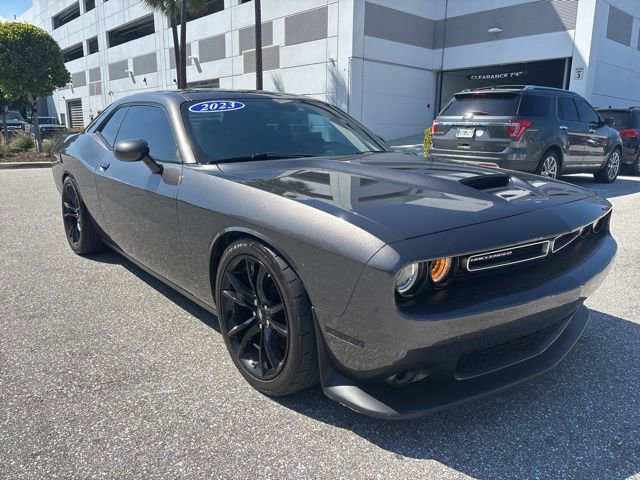 Used 2023 Dodge Challenger GT image 1