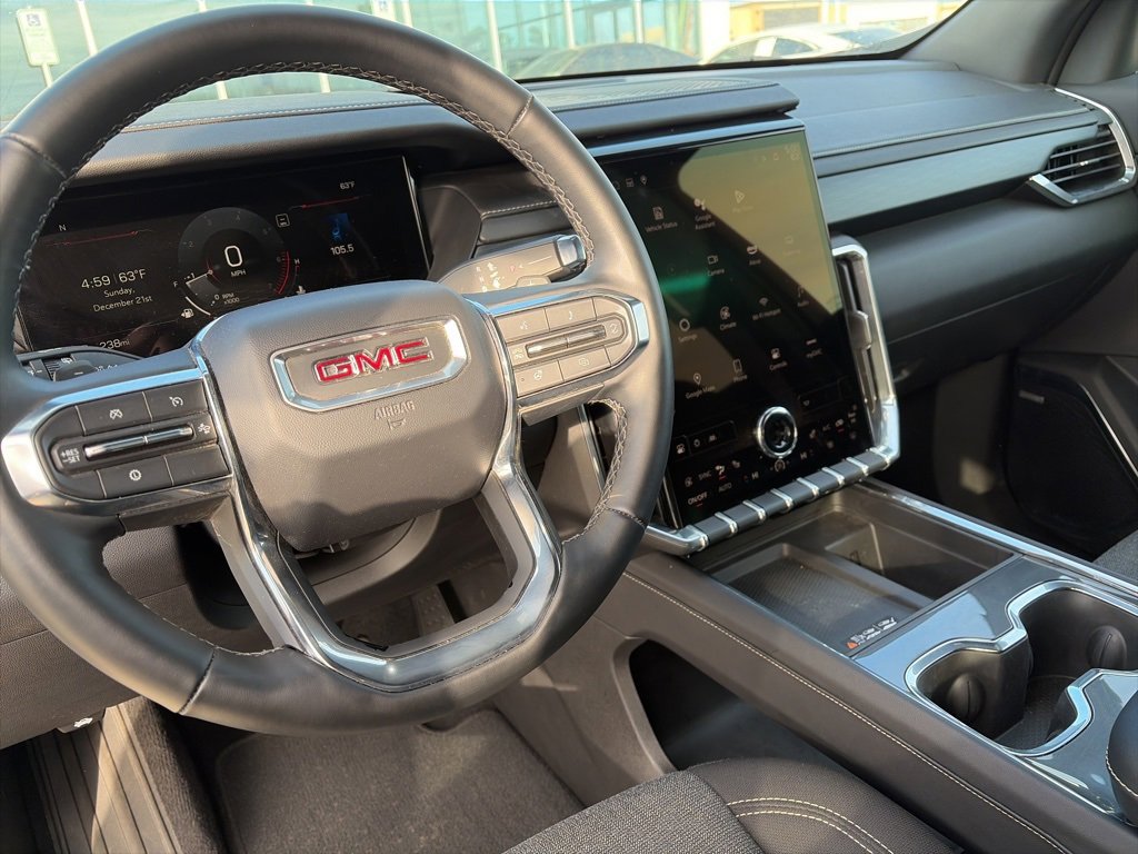 Used 2025 GMC Acadia Elevation image 16