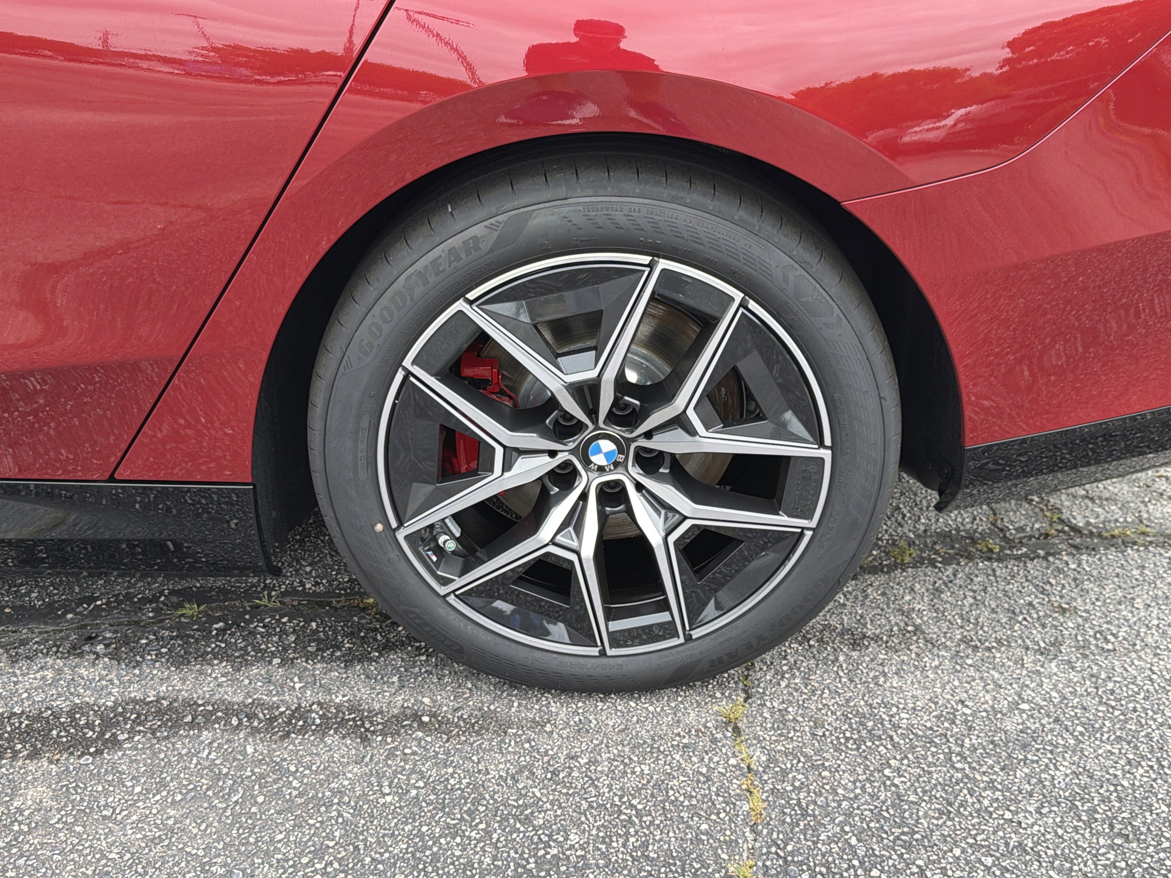 New 2027 BMW i5 eDrive40 RWD image 29