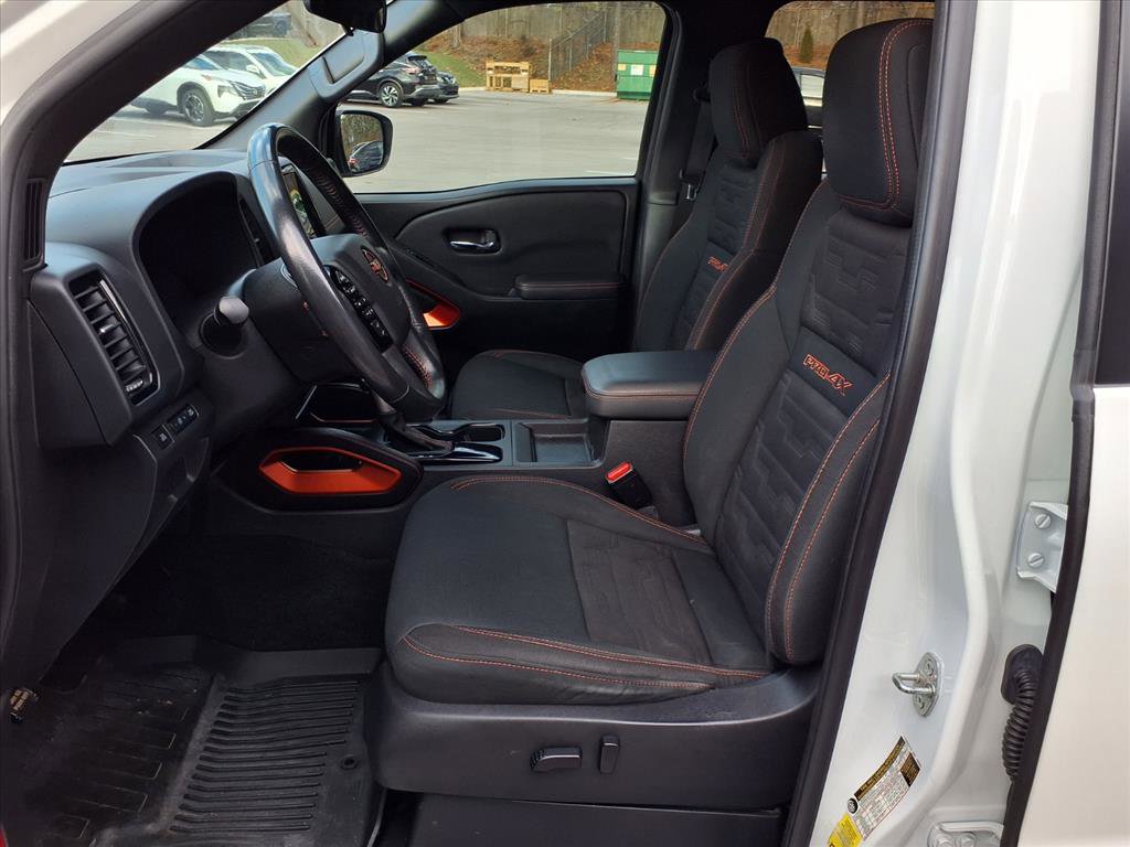 Used 2022 Nissan Frontier PRO-4X w/ Off-Road Protection Package image 13