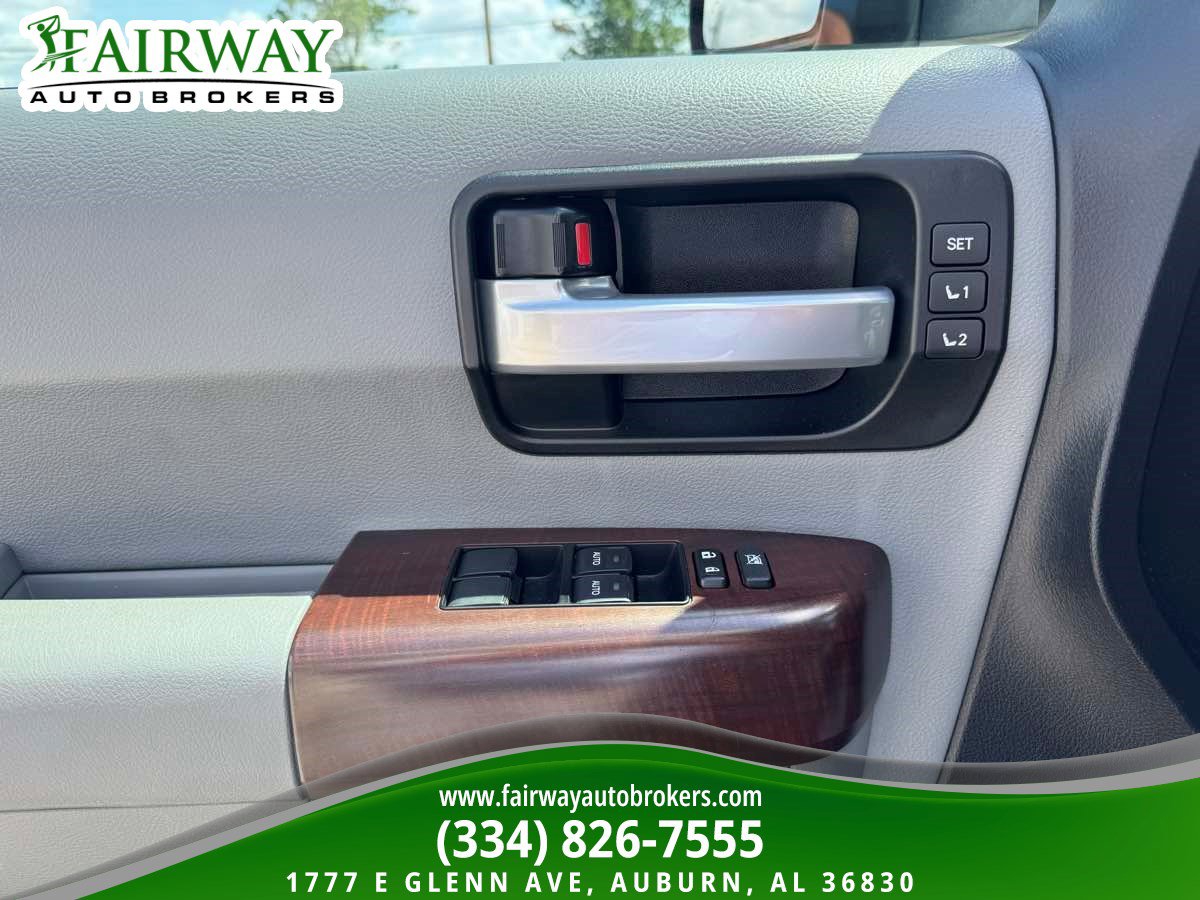 Used 2015 Toyota Sequoia Platinum AWD/4WD image 16