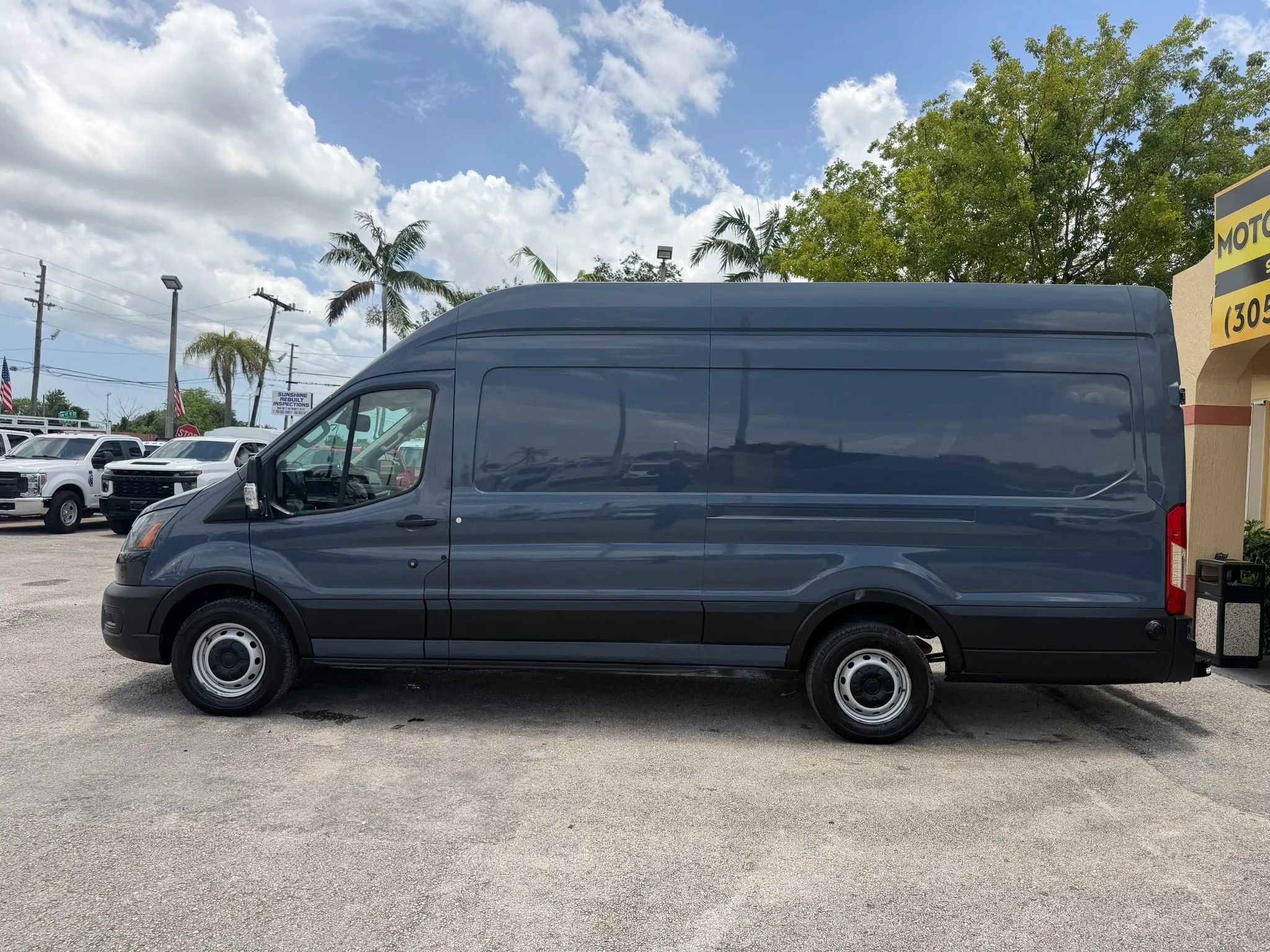 Used 2020 Ford Transit 250 148 High Roof Extended RWD image 2