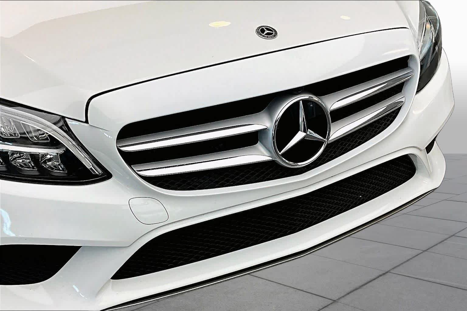 Used 2019 Mercedes-Benz C 300 Sedan image 31