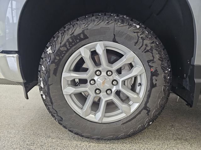 Used 2025 Chevrolet Silverado 1500 LT image 23