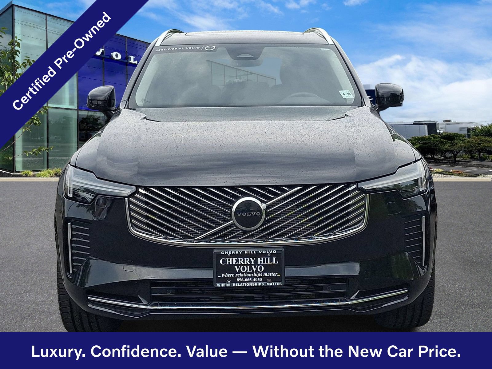 Certified 2025 Volvo XC90 B5 Core AWD/4WD image 2