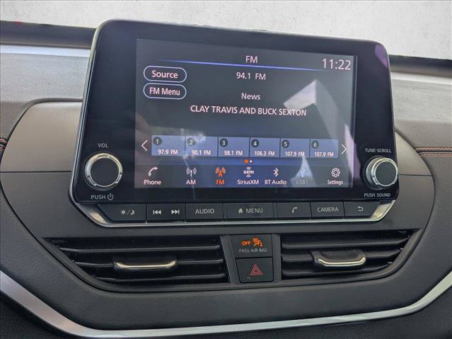 Used 2022 Nissan Altima 2.5 SR AWD/4WD image 14