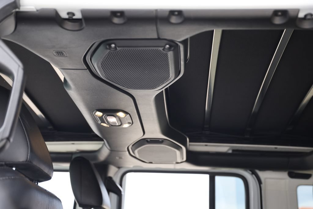 Used 2019 Jeep Wrangler Unlimited Rubicon AWD/4WD image 18