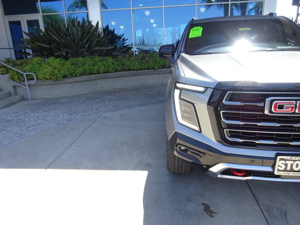 New 2026 GMC Yukon XL AT4 w/ AT4 Premium Plus Package AWD/4WD image 30