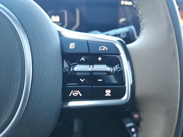 Used 2025 Kia Sorento SX Prestige w/ Olive Brown Leather Package image 38