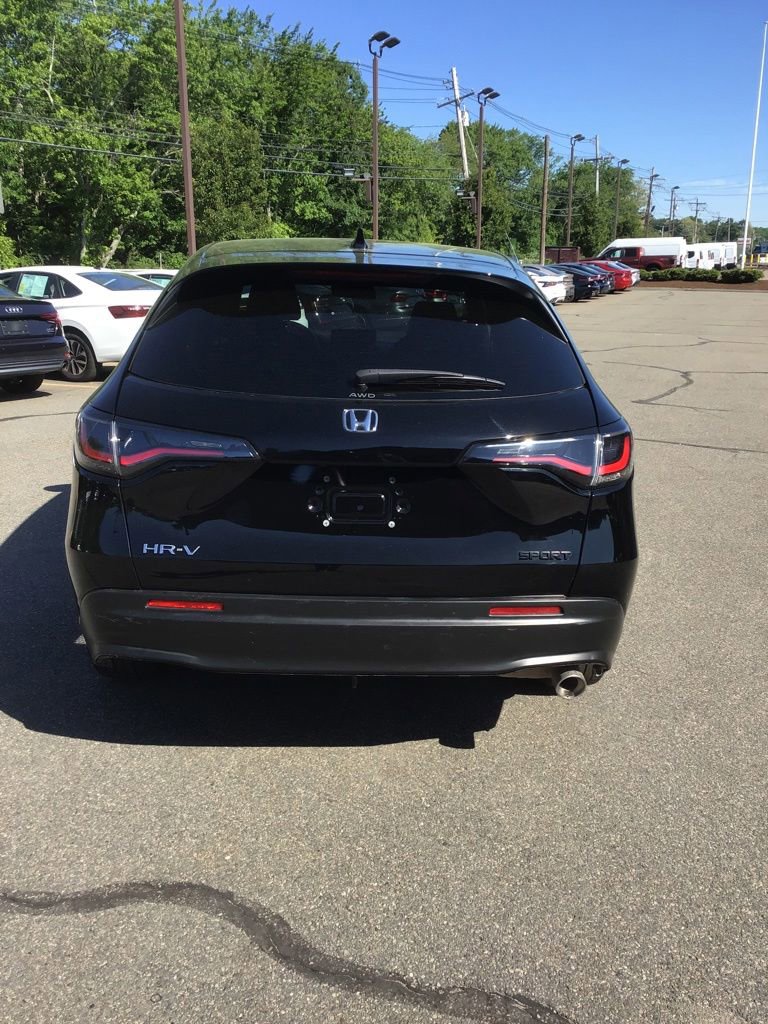 Used 2024 Honda HR-V Sport image 4