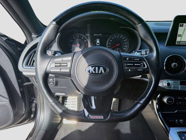 Used 2019 Kia Stinger GT2 AWD/4WD image 39