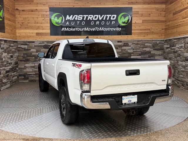Used 2023 Toyota Tacoma TRD Off-Road AWD/4WD image 8