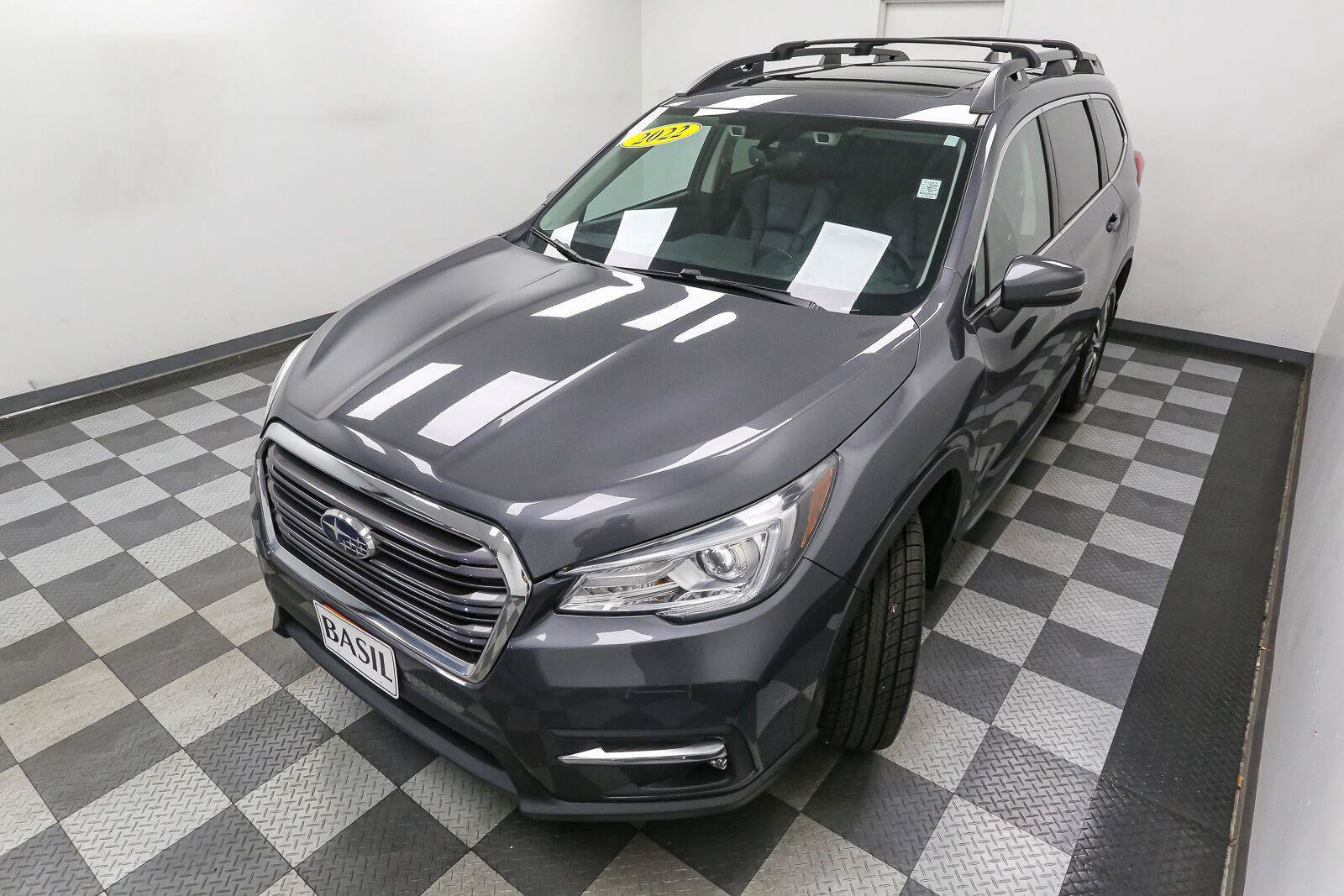 Used 2022 Subaru Ascent Limited w/ Technology Package AWD/4WD image 6