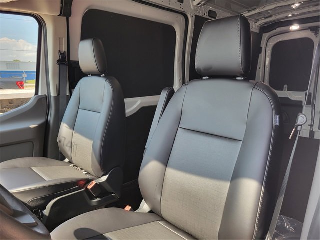 New 2025 Ford Transit 250 148 Medium Roof w/ Load Area Protection Package image 20